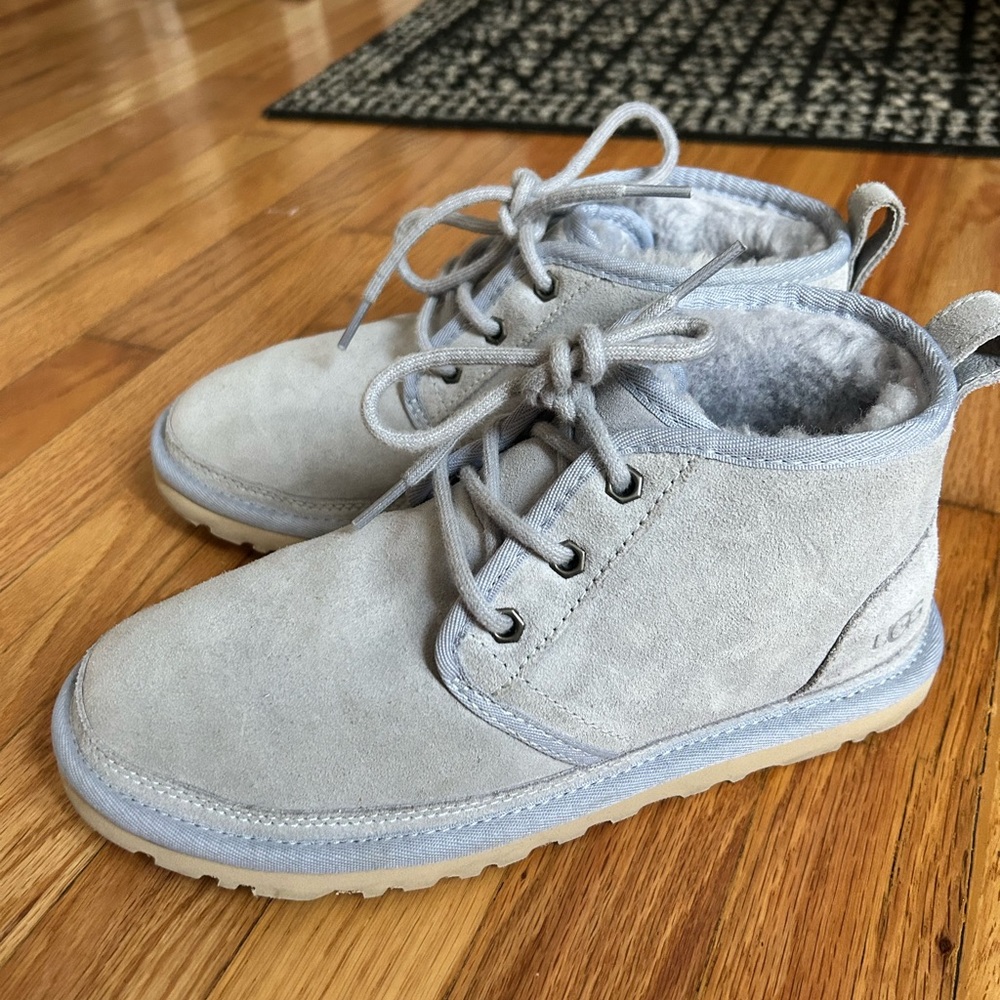 UGG Neumel size 7 women’s